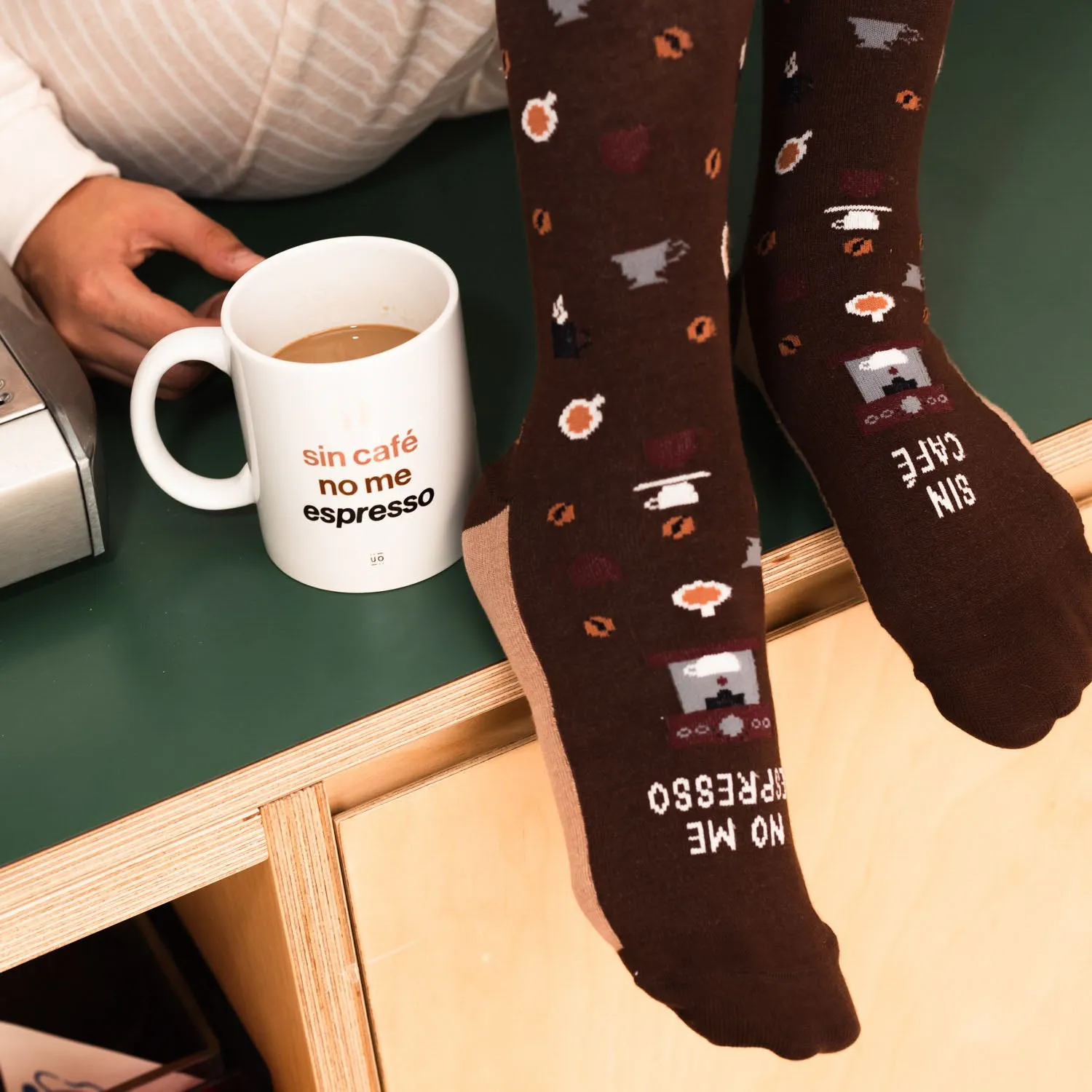 Calcetines UO "Sin Café no me Espresso"