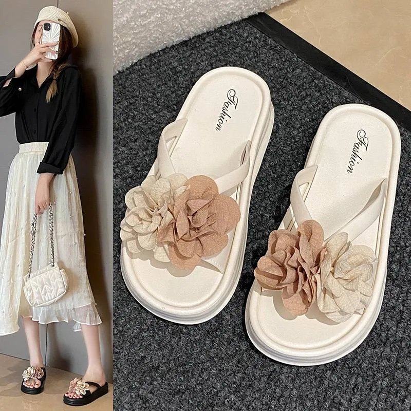 Elegant Stylish Floral Platform Flip-Flops