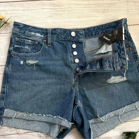 EXPRESS Mid Rise Covered Button Fly Boyfriend Jean Shorts