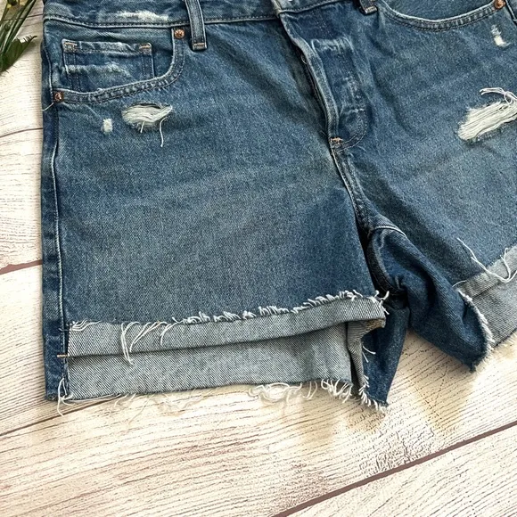 EXPRESS Mid Rise Covered Button Fly Boyfriend Jean Shorts
