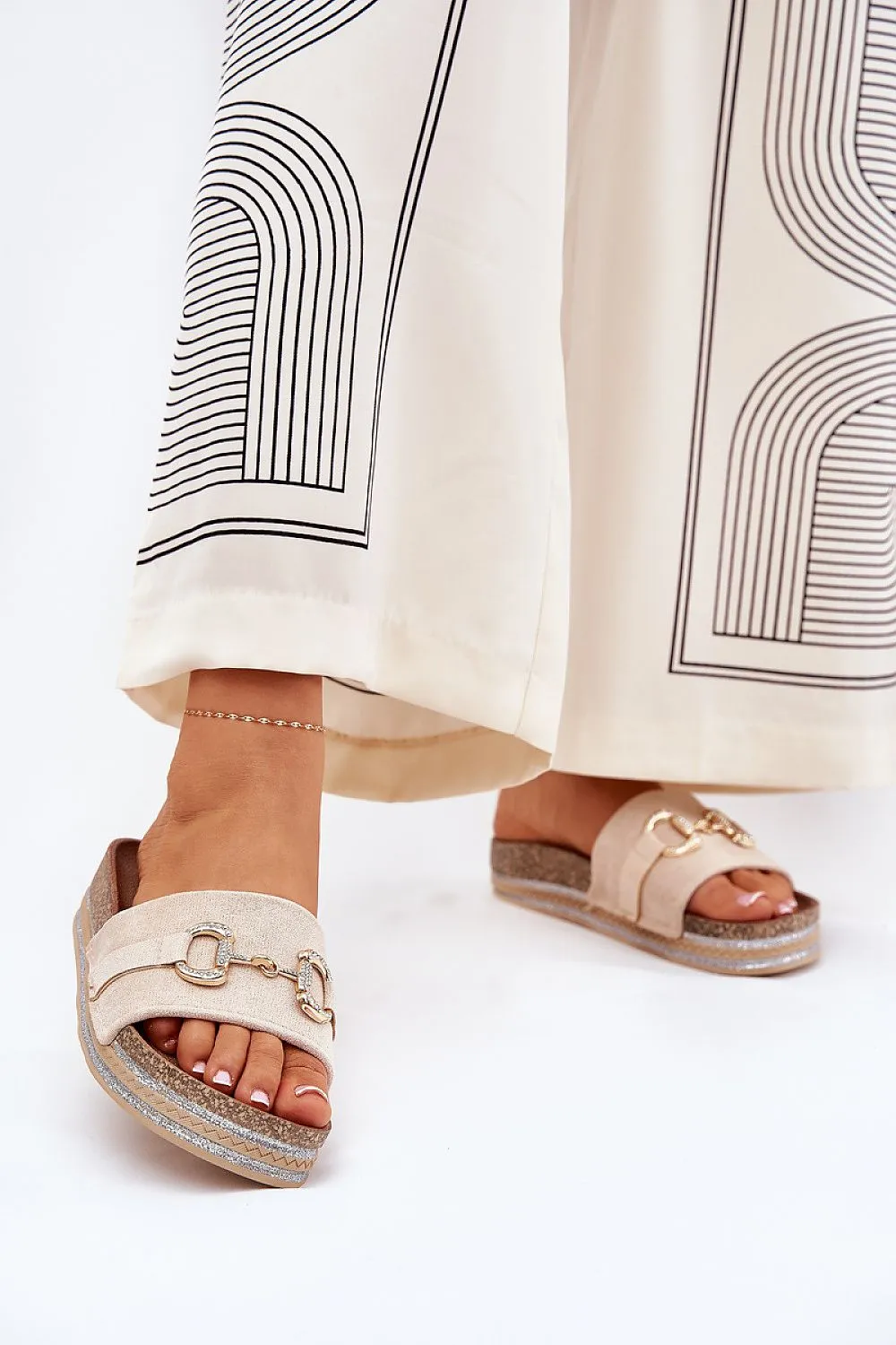 Flip-flops Step in style