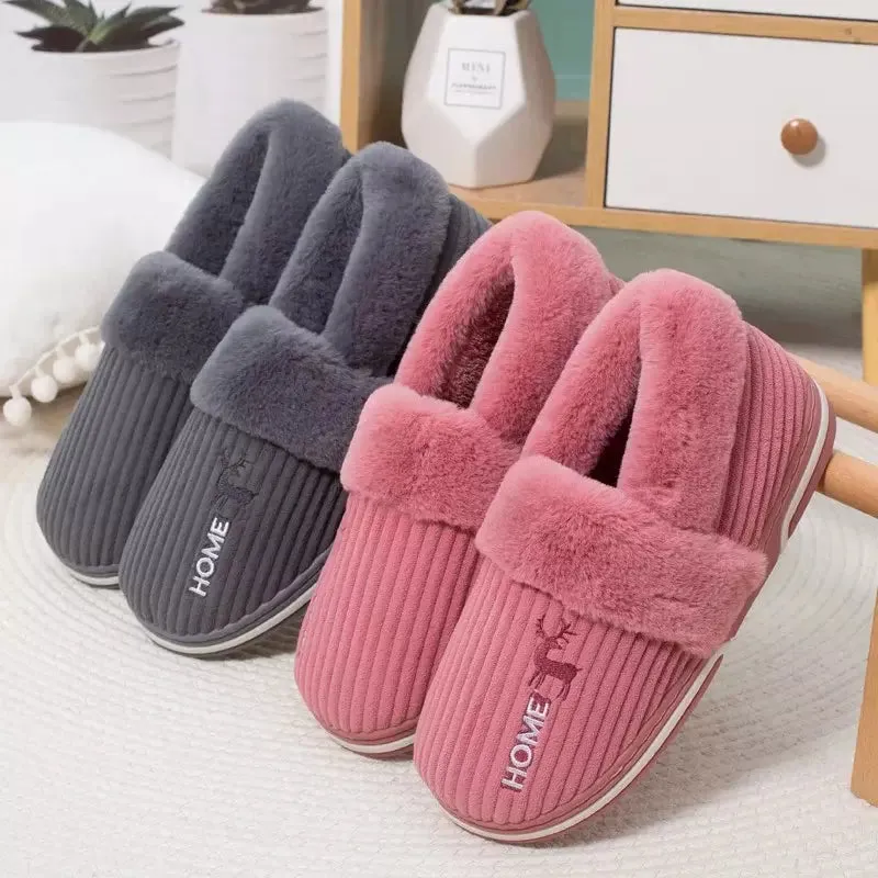 Fluffy slippers for women