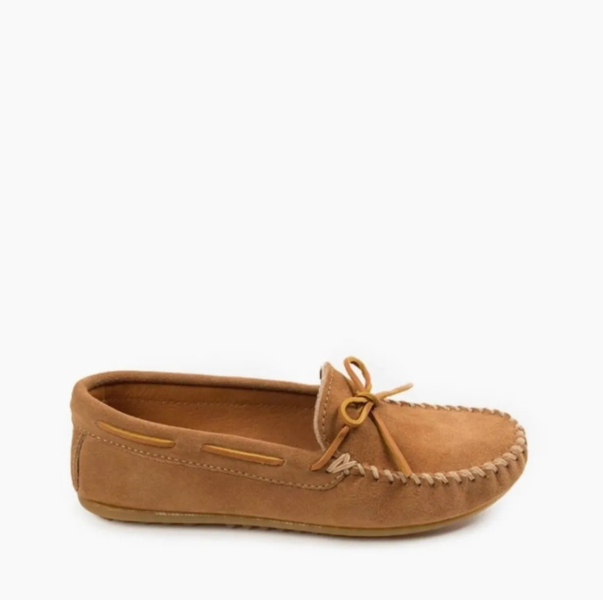 Guy's Minnetonka Moccasins 917T - Classic Suede Moccasin - Taupe