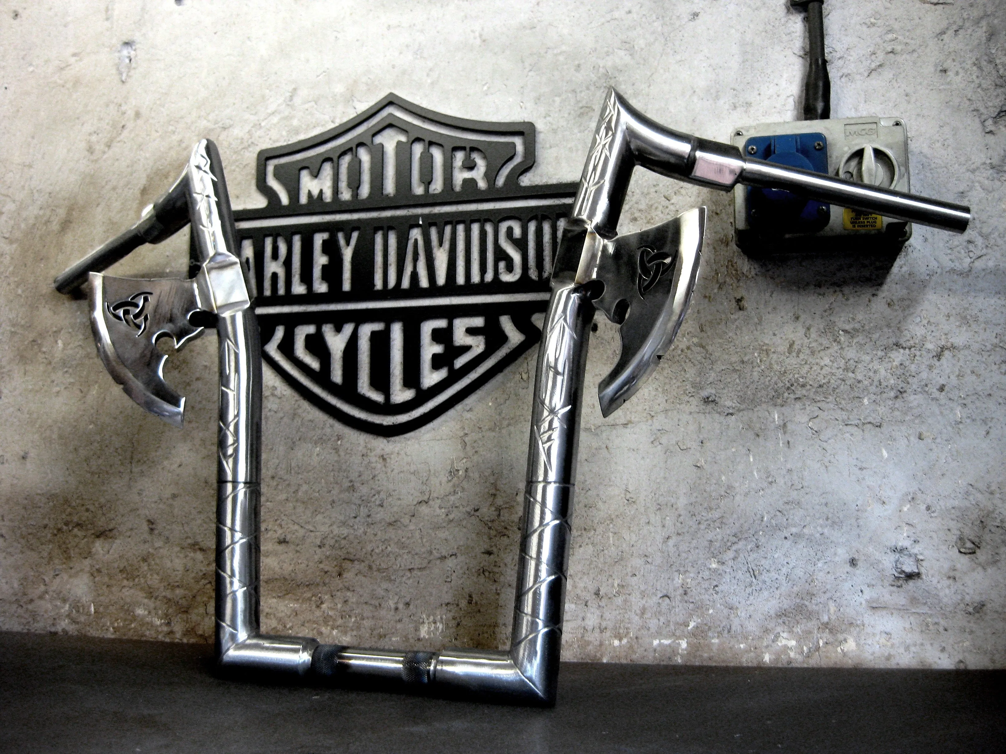 HANDLEBARS - ULTIMATE CUSTOM RANGE - "RUNES" - UNIVERSAL FIT