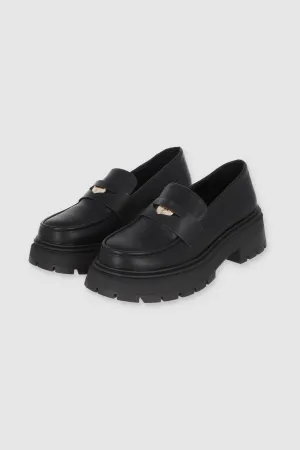 Loafer Chunky Placa Metal