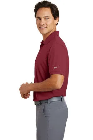 Nike Golf Dri-FIT Smooth Performance Polo. 799802