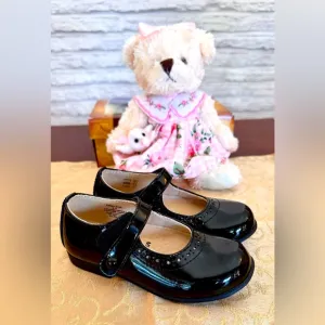NWT BEAUTIFUL FORMAL GIRL TODDLER BLACK PATENT LEATHER MARY JANE Size 8.5 Girl