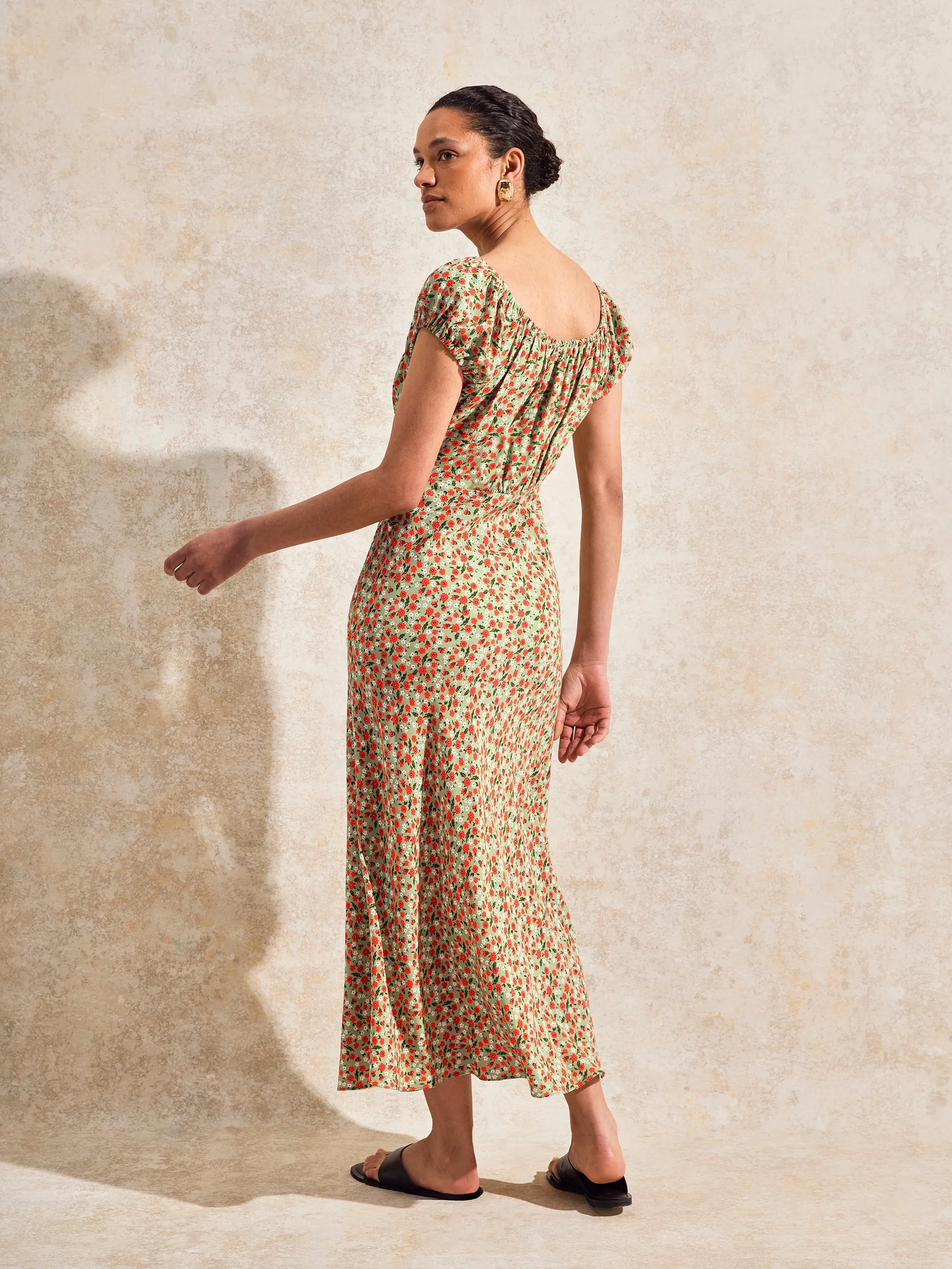 Petite Green Floral Gathered Neckline Midi Dress