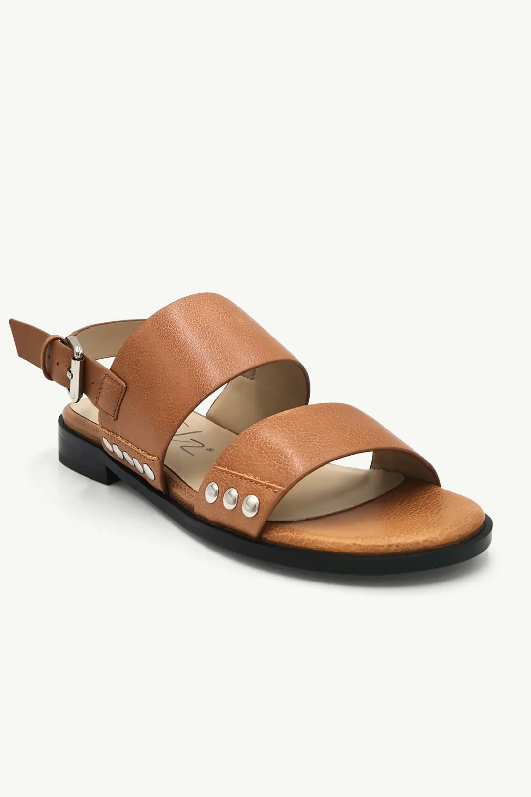 Poppy Tan
