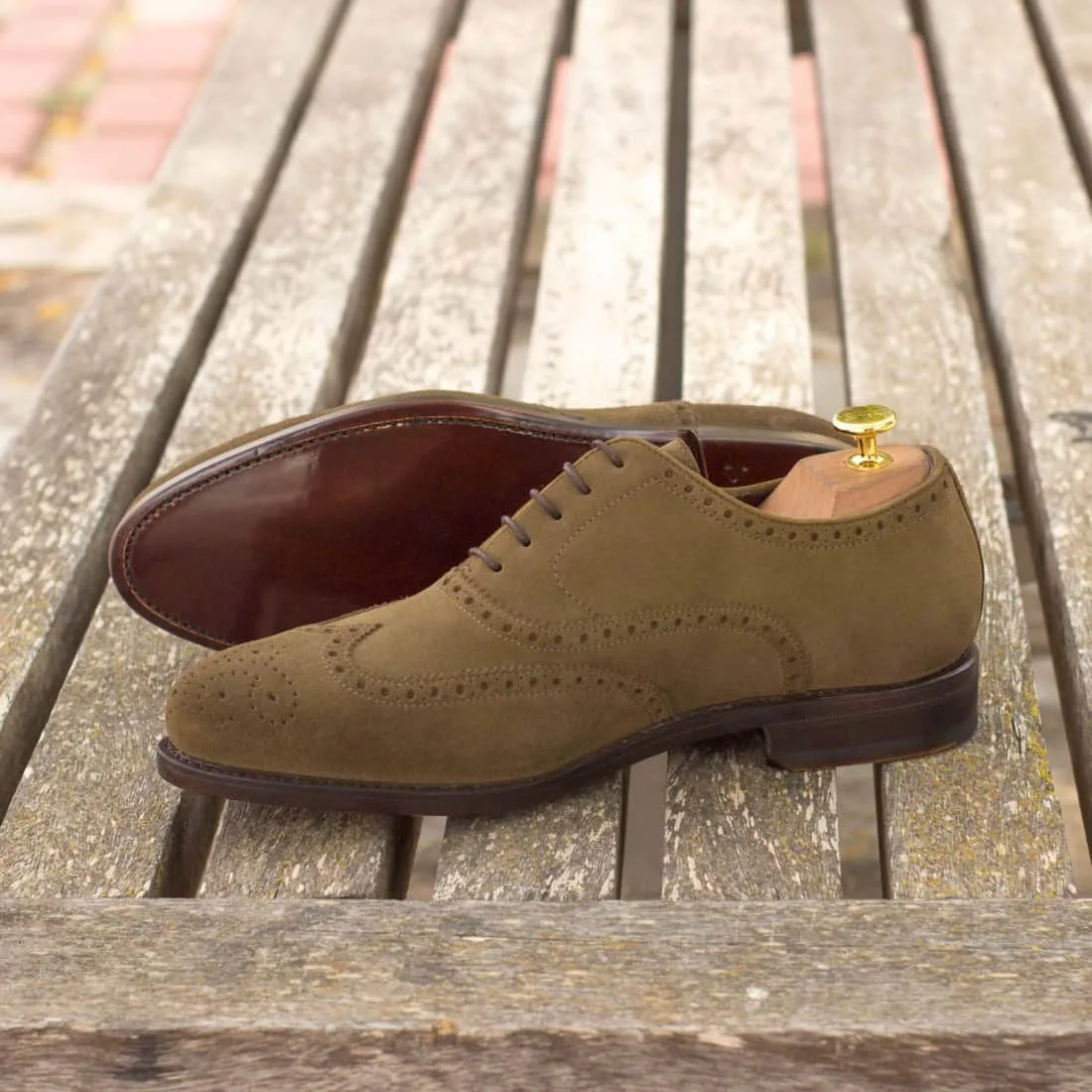 Richelieu fleuri en daim kaki