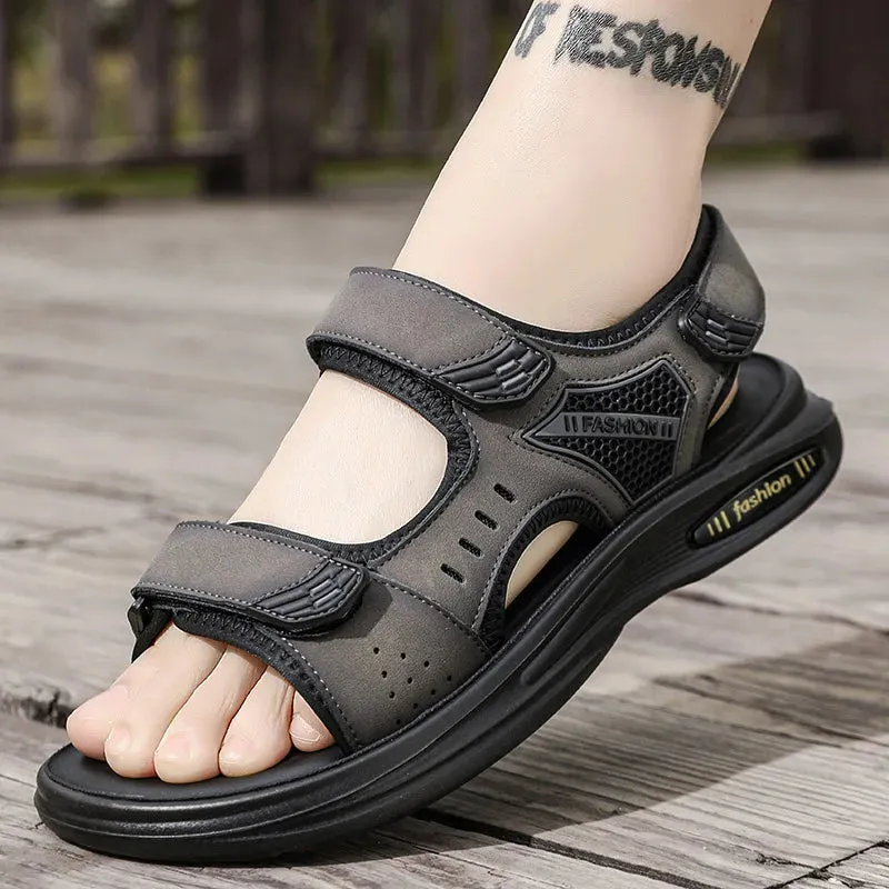 Sommerliche Freizeit-Wassersandalen