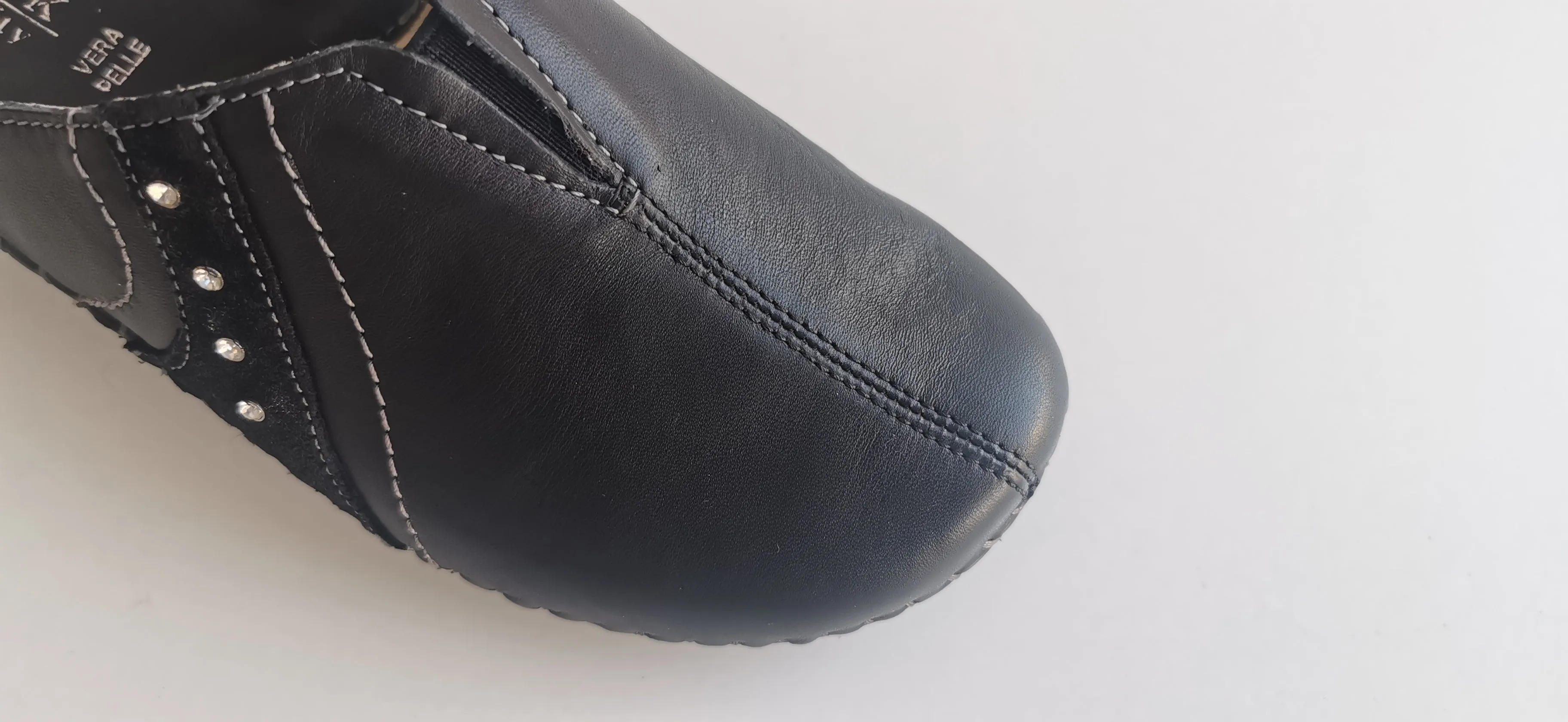 Talbot Leather Slippers