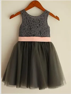 Tulle Princess Sleeveless Flower Girl Dresses Tea Length with Bowknot