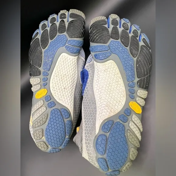 Vibram- Five Finger Shoes- Size:41, ‎ Grey/Blue- Pre- Owned